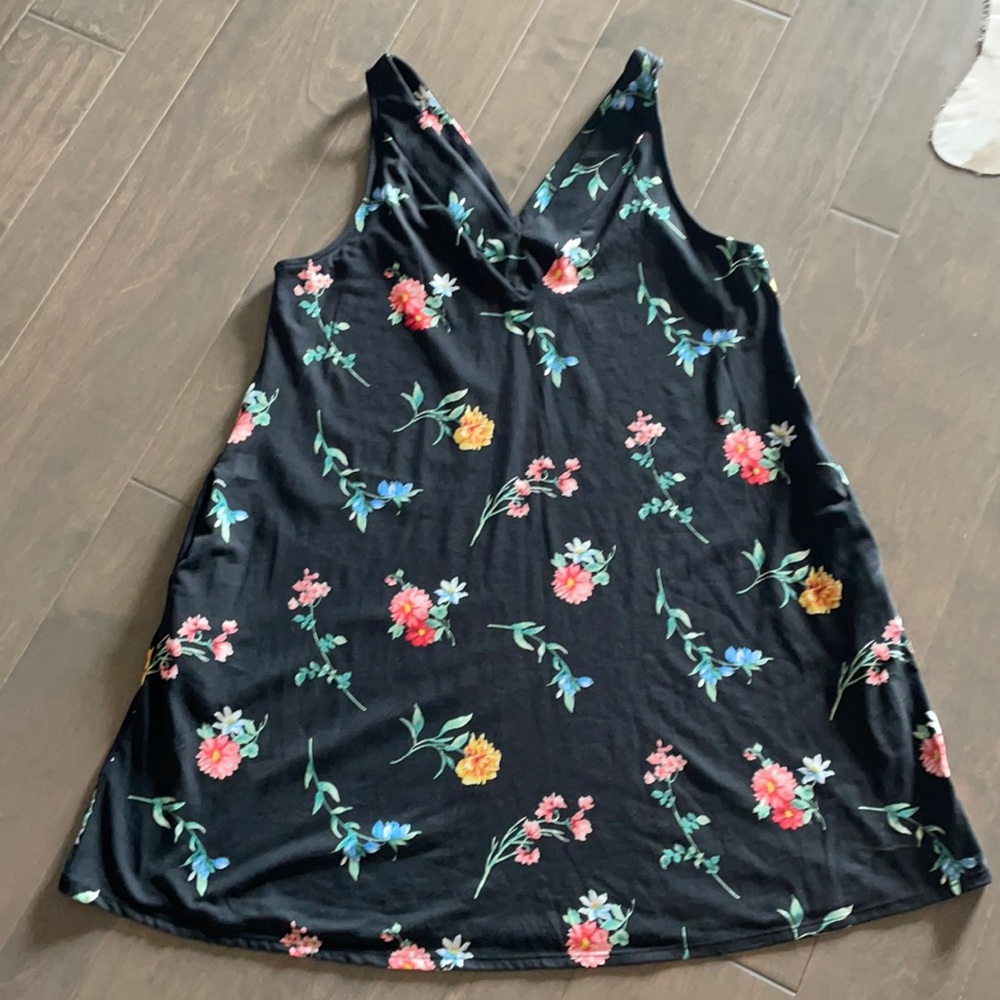 Like New Black Floral Dress